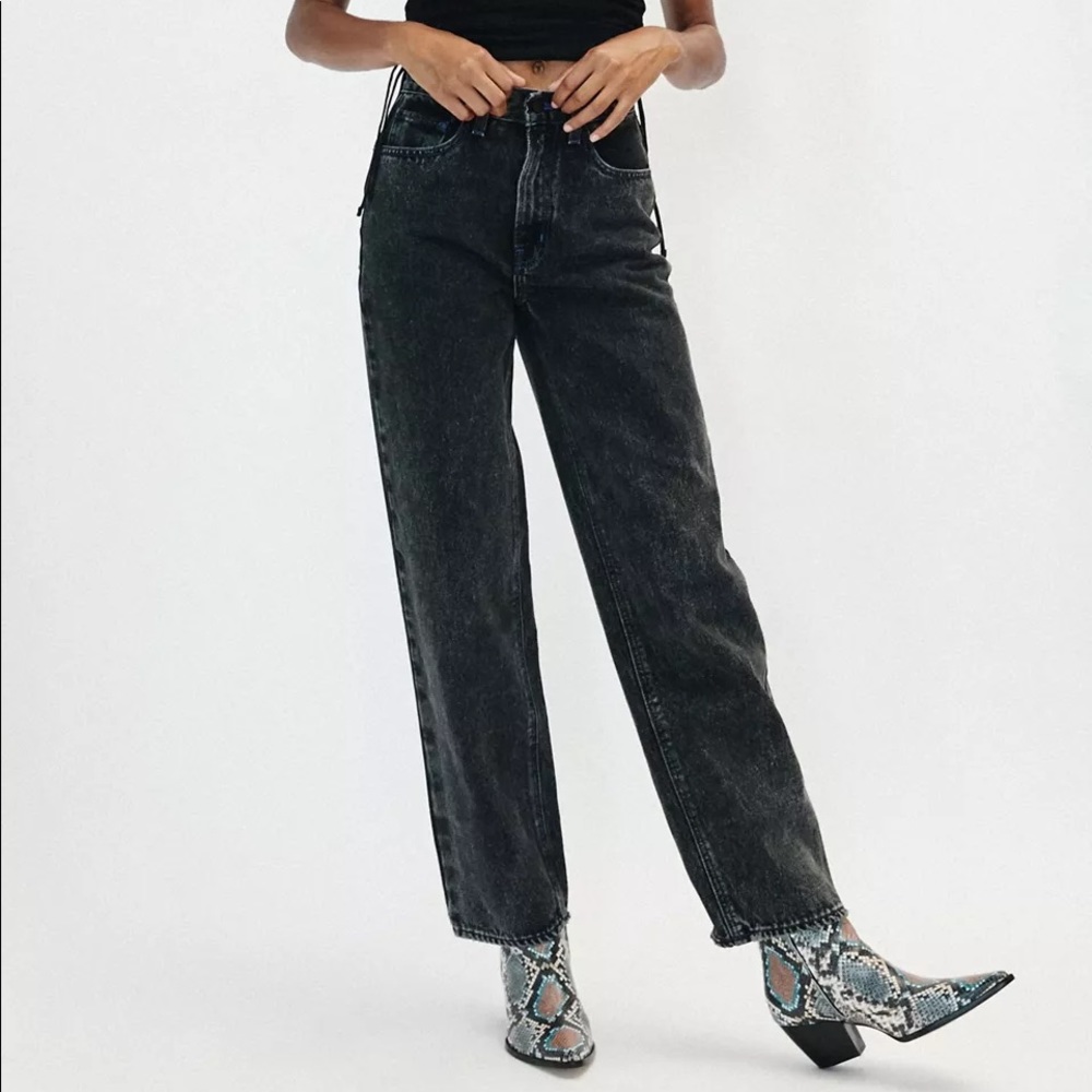 BDG high waisted baggy jeans